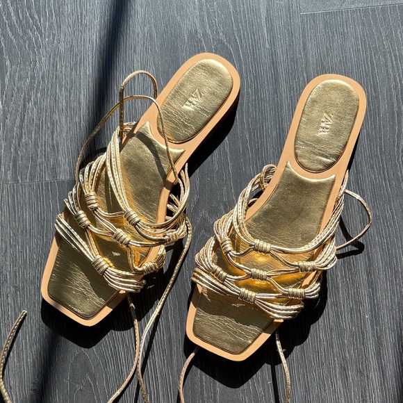 Zara Gladiator Sandals - Picture 1 of 2